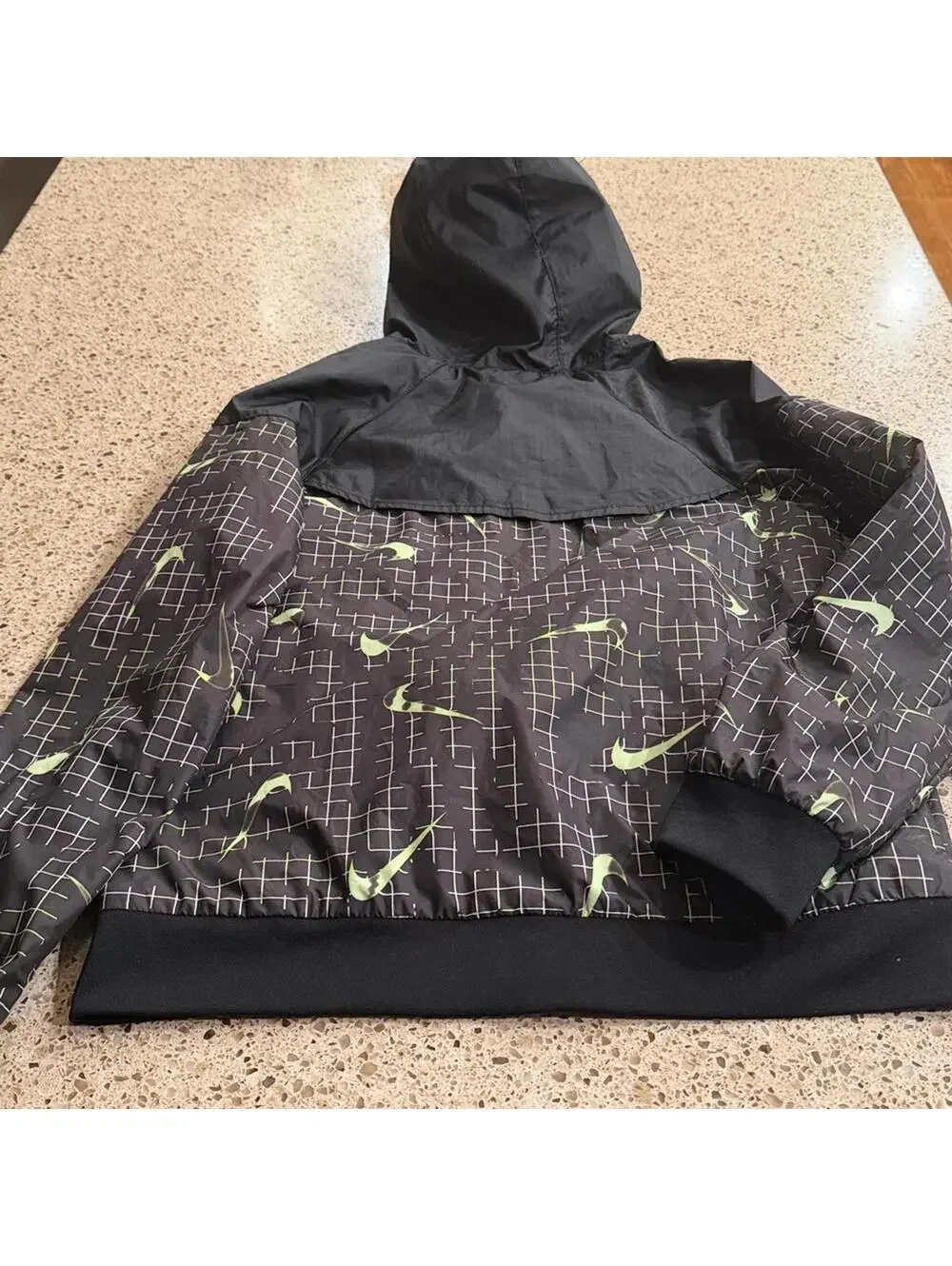Nike warm up jacket size youth XL